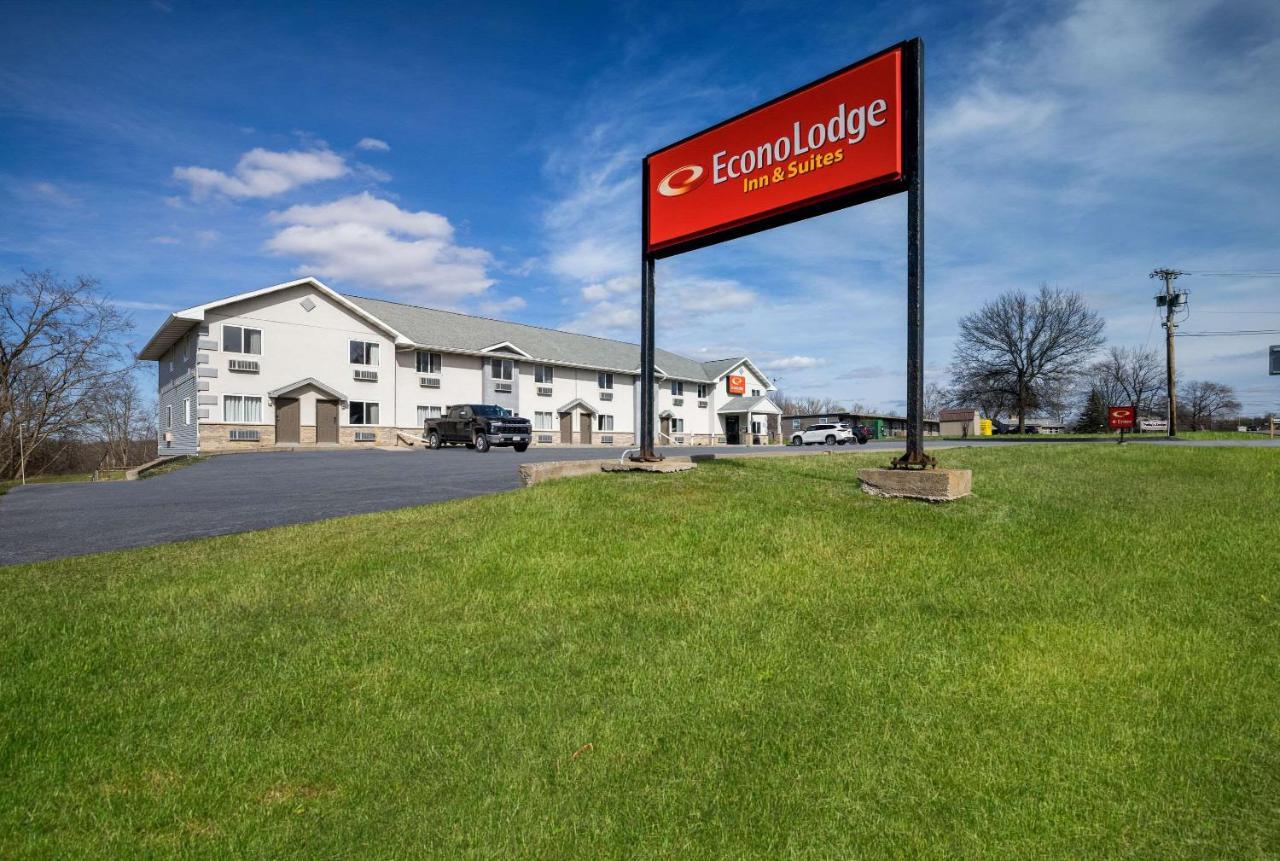 Econo Lodge Inn&Suites Canandaigua Esterno foto