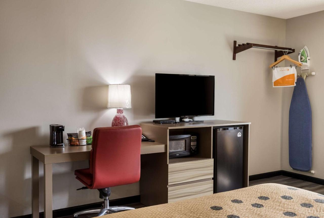 Econo Lodge Inn&Suites Canandaigua Esterno foto