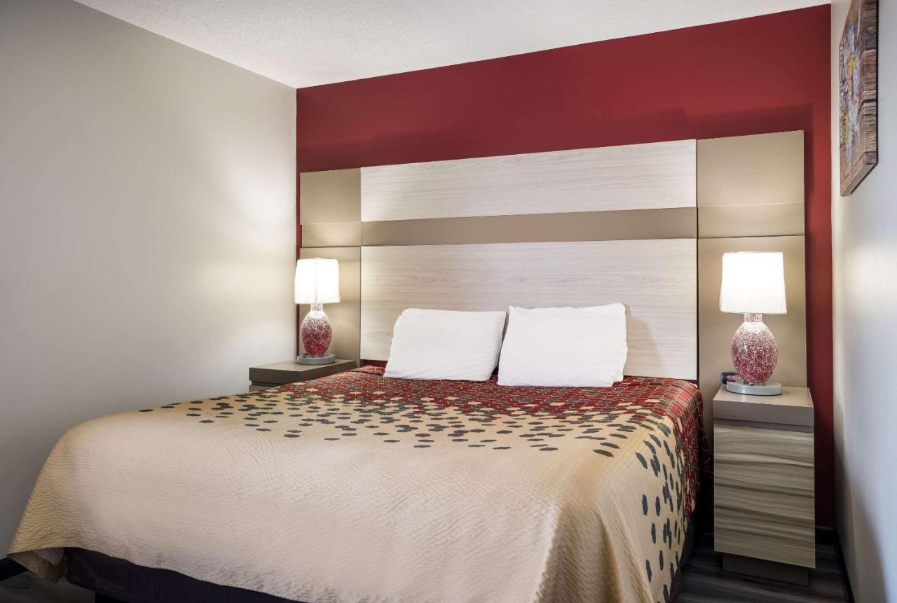 Econo Lodge Inn&Suites Canandaigua Esterno foto