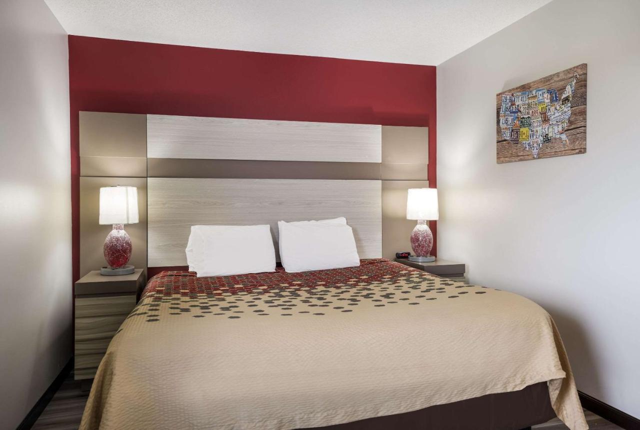 Econo Lodge Inn&Suites Canandaigua Esterno foto