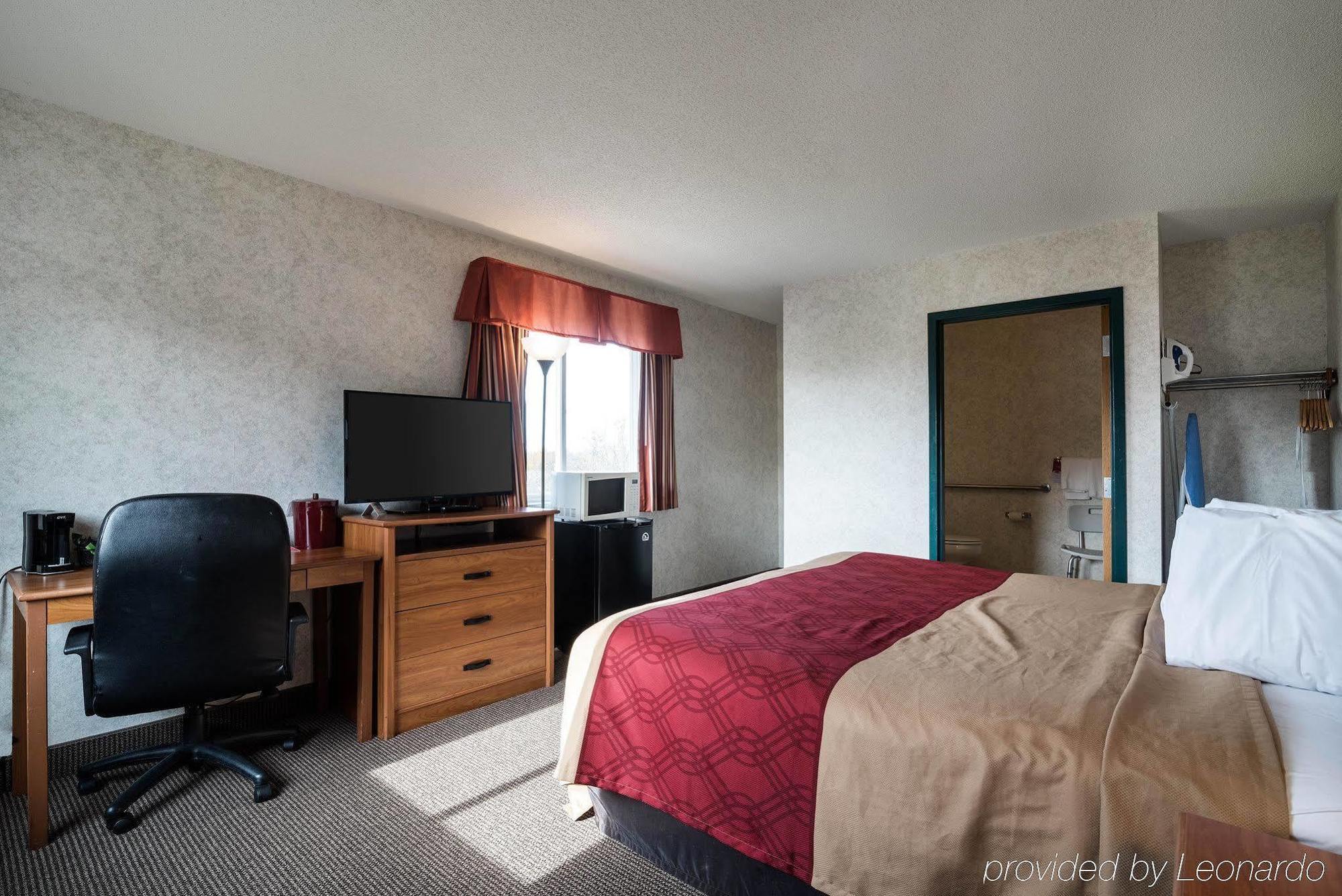 Econo Lodge Inn&Suites Canandaigua Esterno foto