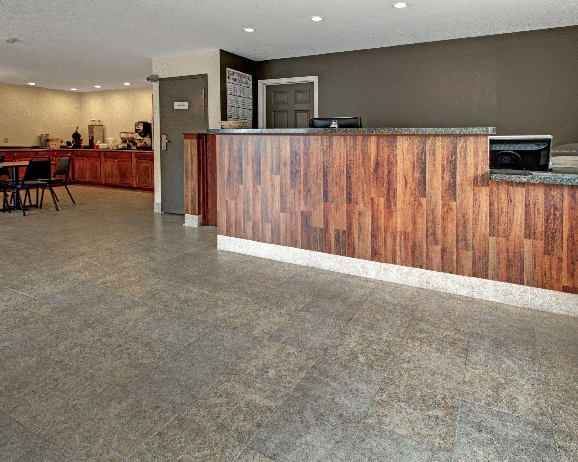 Econo Lodge Inn&Suites Canandaigua Esterno foto